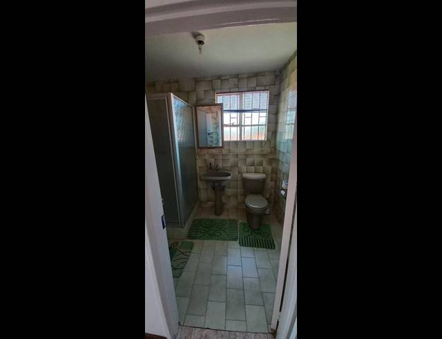 3 BEDROOM PROPERTY TO RENT IN LAUDIUM